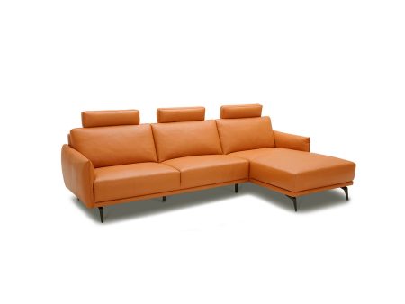 SOFA SECCIONAL ESTACIONARIO CON FRENTE DE PIEL NARANJA Y PATAS NEGRAS Discount